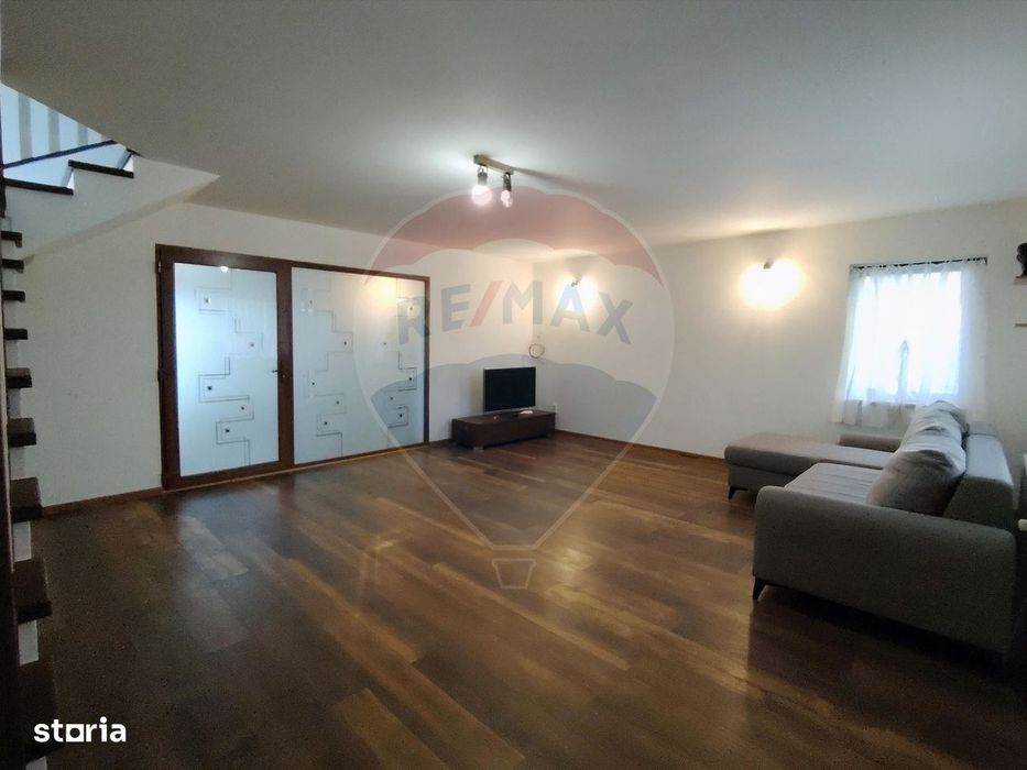 Casă de vânzare în Săsar – 3 dormitoare, garaj, complet mobilata