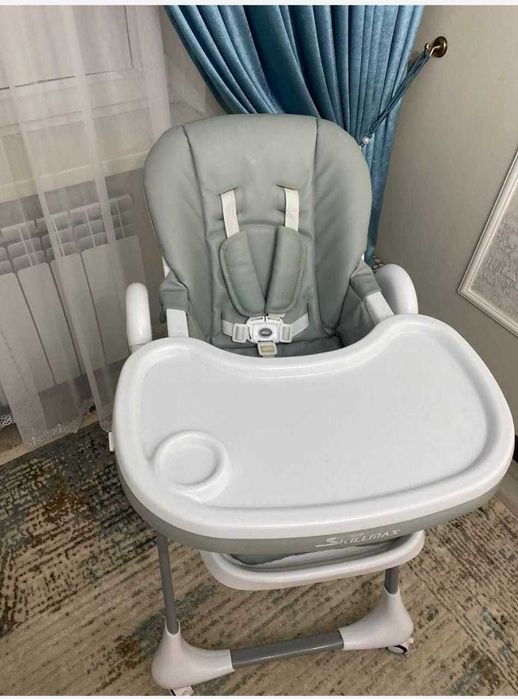 Стол для кормления