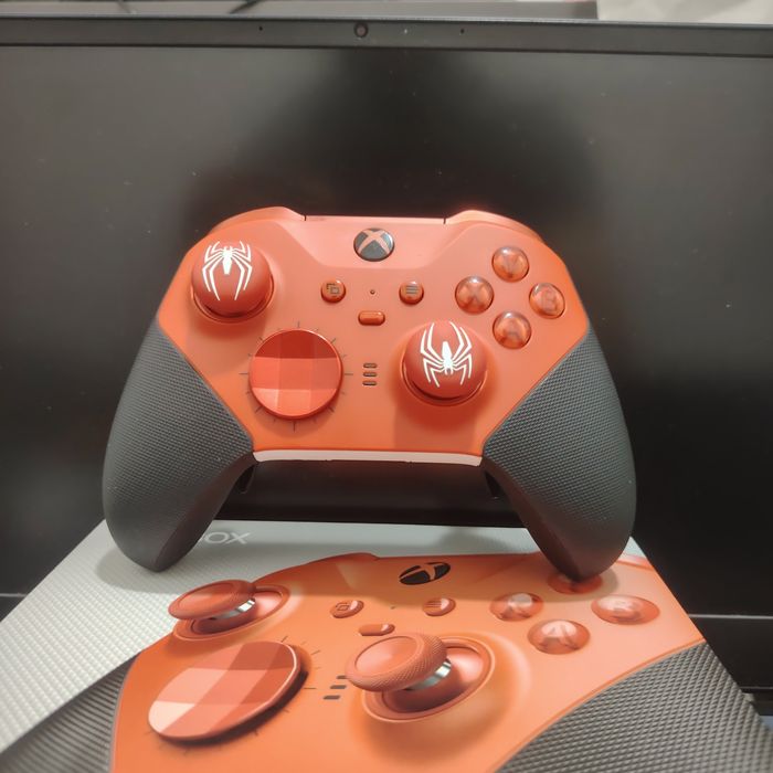 продам Xbox elite series 2 все как новый ПК и xbox