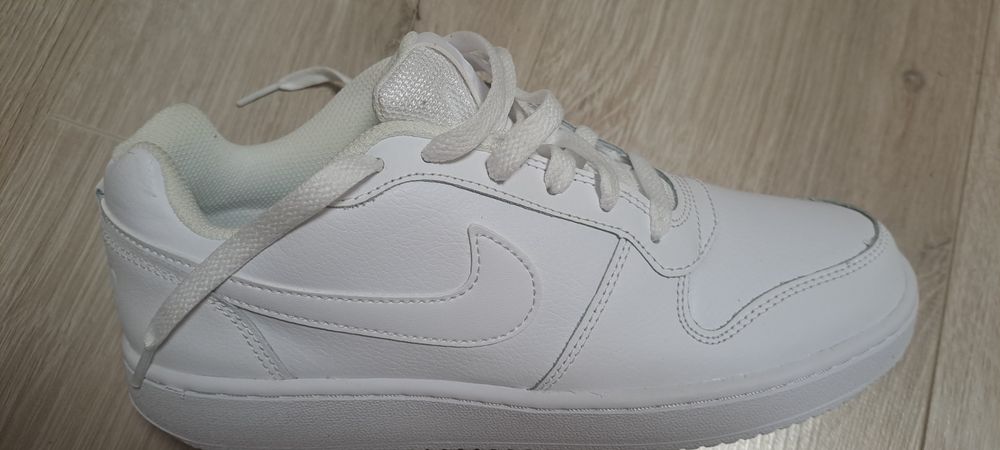 Кроссовки оригинал