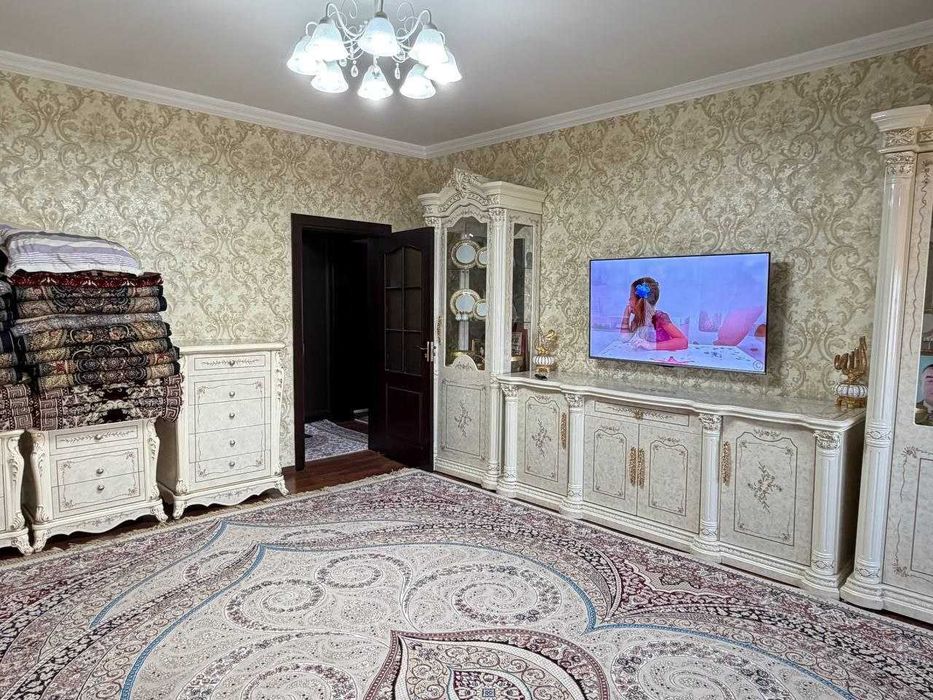 Юнусабад 13-квартал /Ахмад Дониш базар 78 500$