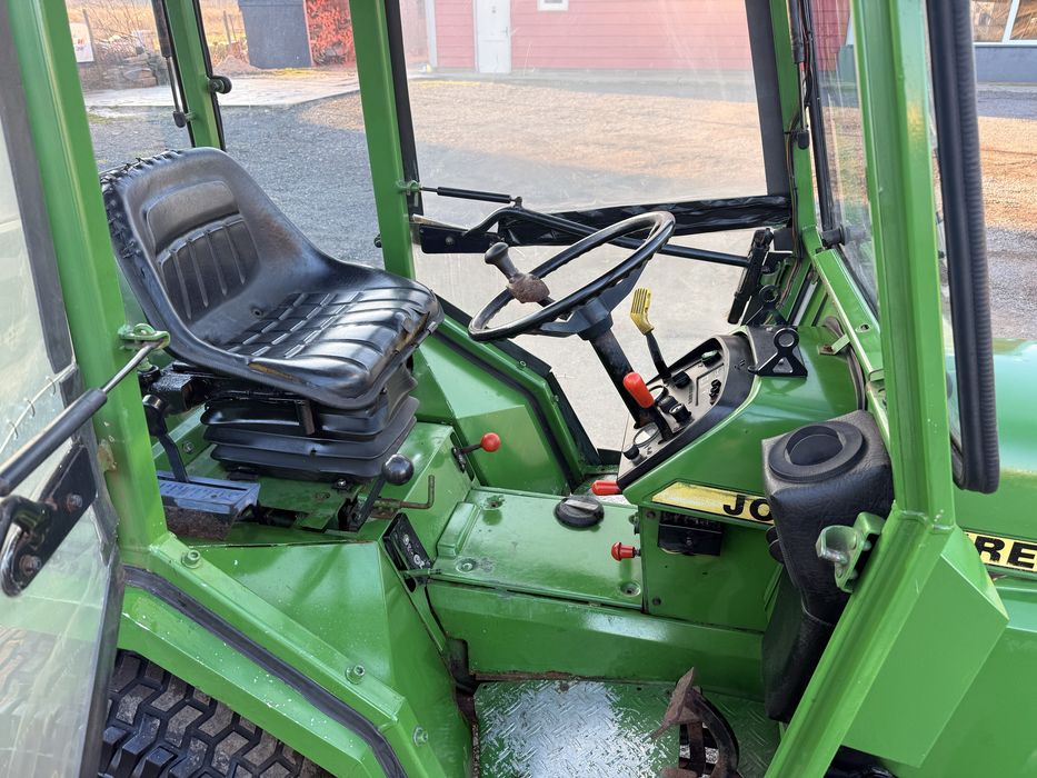 John Deere 855, 4x4, Vanzare si in rate fara avans