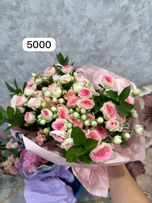 Букеты продам свежие