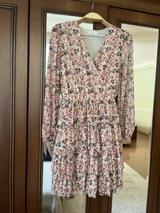 Рокля Reserved XS