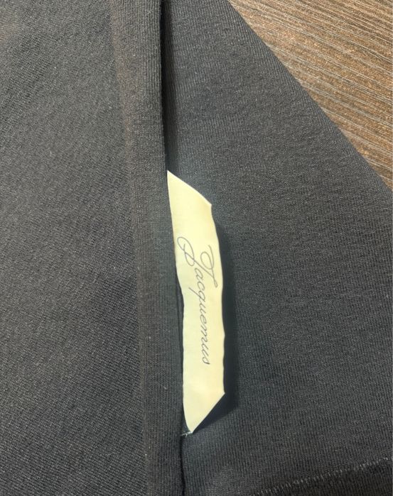 Tricou Jacquemus