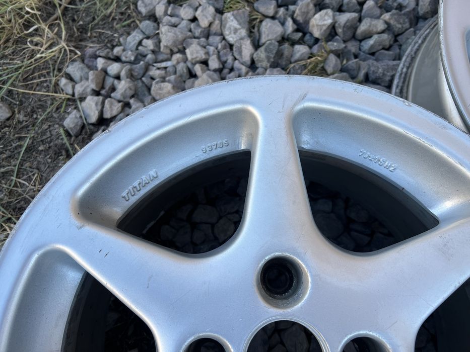 R15 диски от ауди 80 В4 разболтовка 4*108