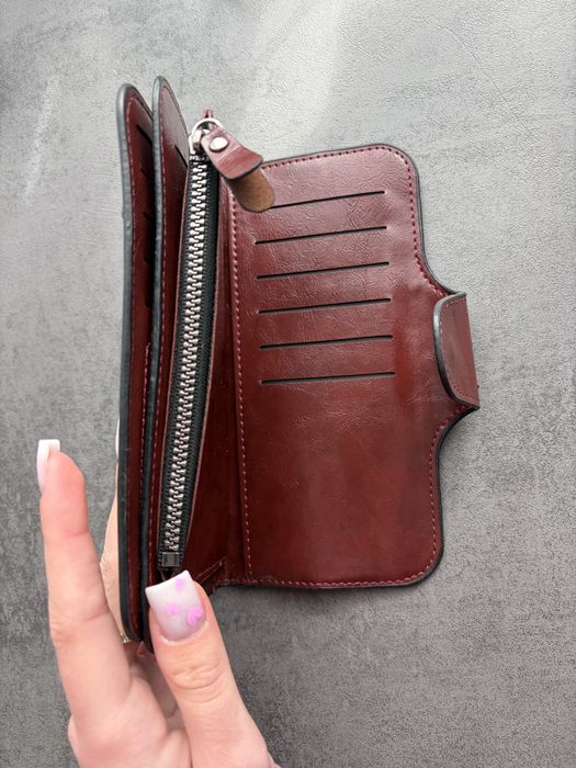 Дамско портмоне