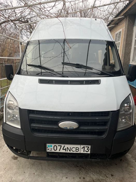 Ford Transit 2009 года
