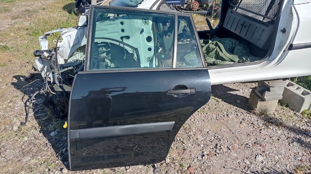 Леви врати Citroen C4 Picasso 2010