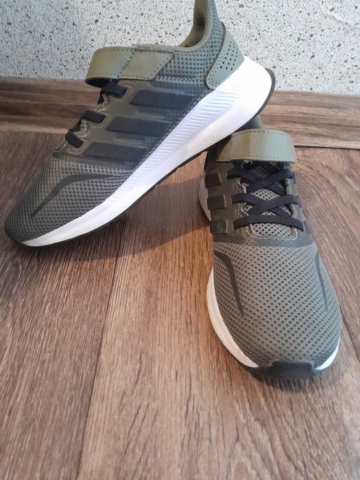 Детски маратонки Адидас размер 33