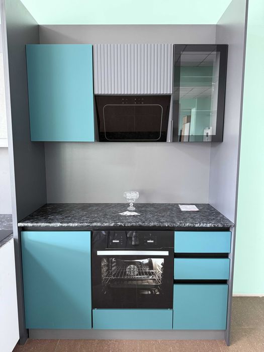 Продам Кухонный гарнитур МиФ “Техно-6” 1,5 м