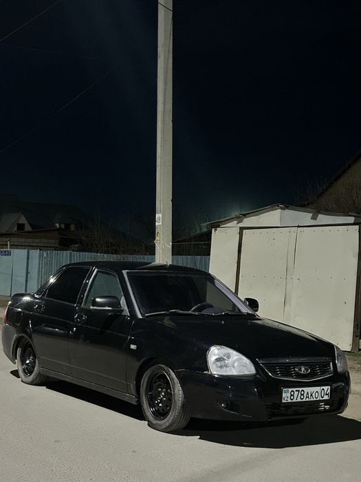 Продам приору 2011