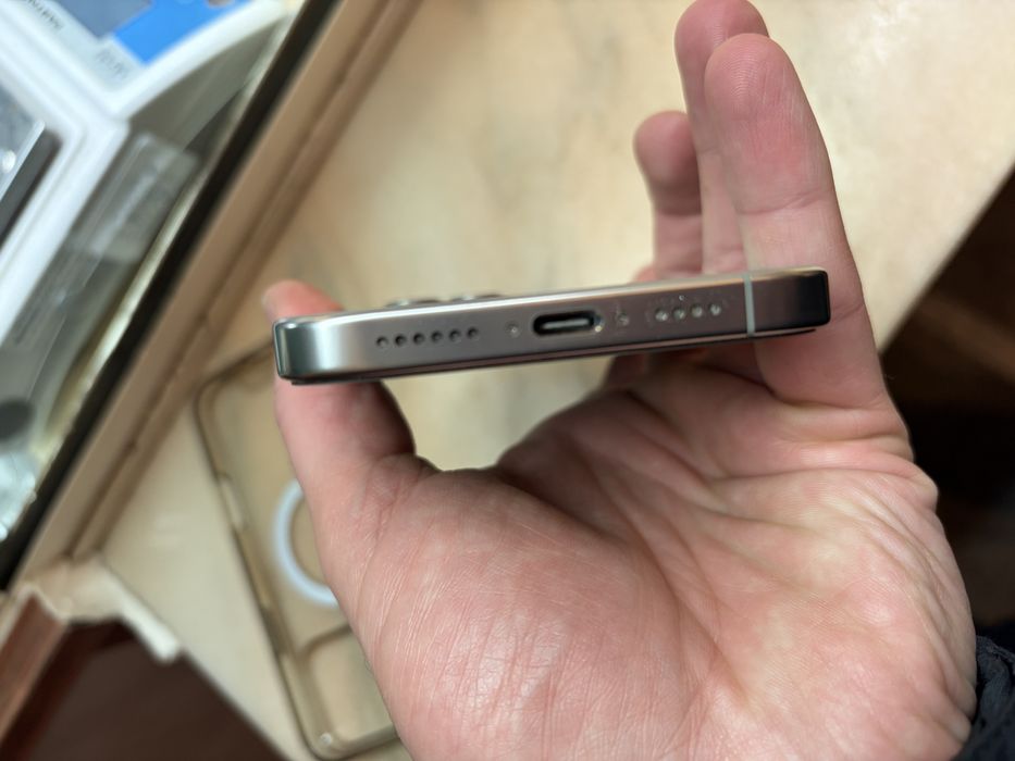 Iphone 16 pro max 256 full box