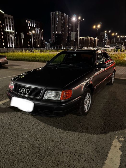 Продам ауди с4 100