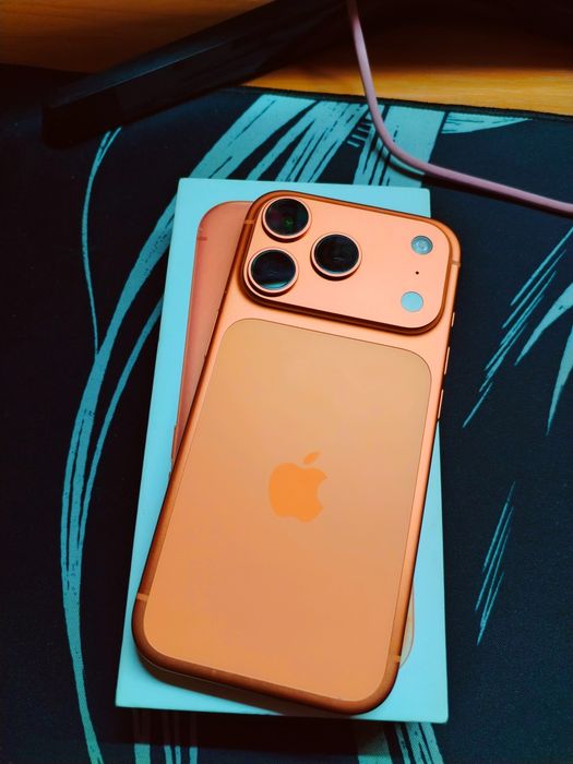 Iphone 17 pro esim 95 Акб