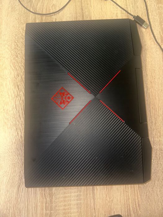 HP OMEN 15, геймърски лаптоп в отлично състояние