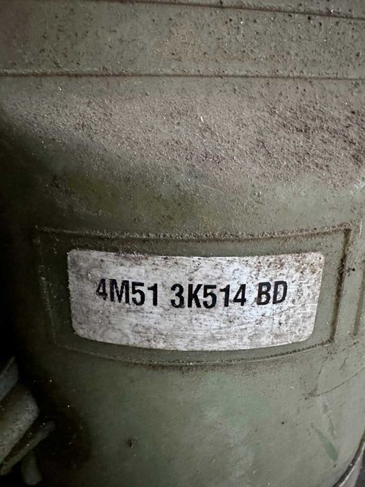 Дроселова клапа и хидравлична помпа за Ford 1,8/2,0 бензин