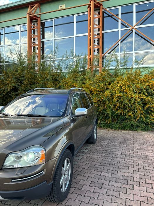 De vânzare Volvo XC90 an 2012 model executiv l