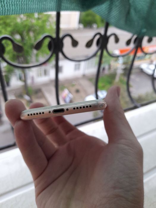 iphone 8, srochno sotaman