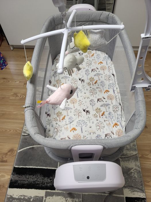 Vând patut,folosit doar 2 săptămâni!