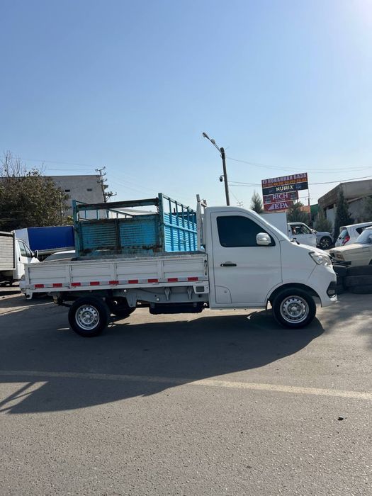 Changan t 3 sotilad salondan olingan