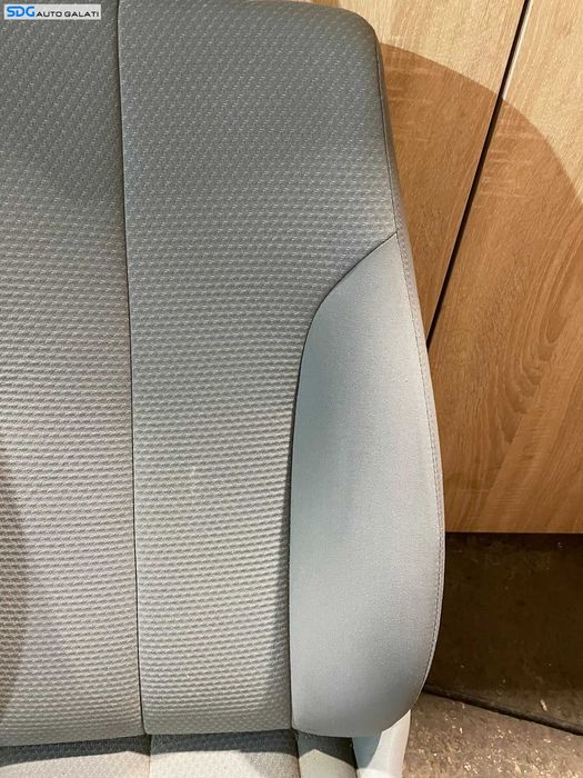 Scaun Textil Gri Dreapta Fata Pasager Volkswagen Passat B6 2005 - 2010 [X2874]
