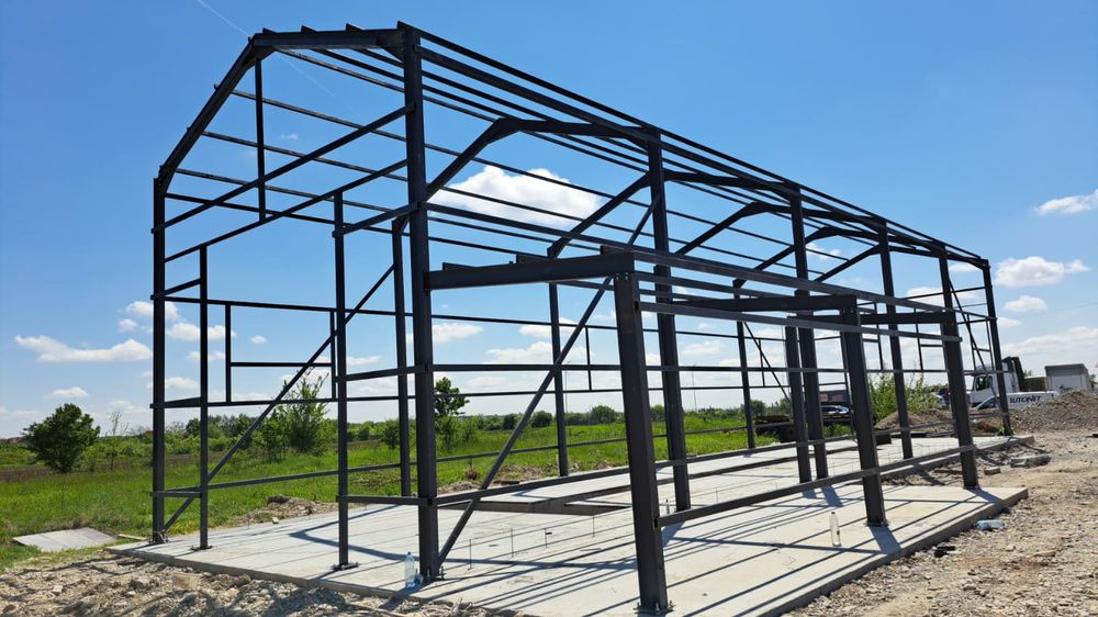 Vând structura metalica 7X25X6 sau 10X20X5 sau 12X30X4