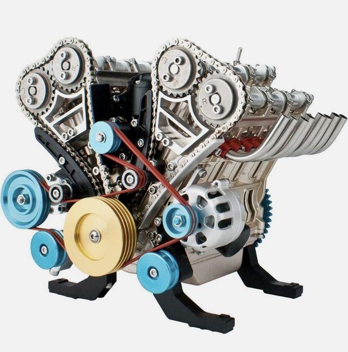 Модель двигателя V8