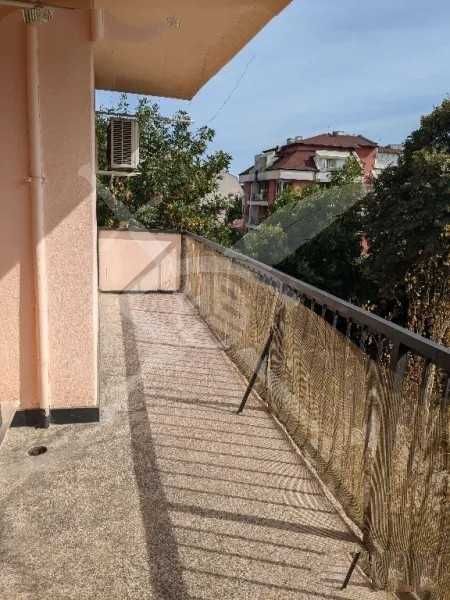 Продава се Многостаен апартамент в Пловдив, Кючук Париж - 100 кв.м за 2331 €/кв.м - Снимка #7