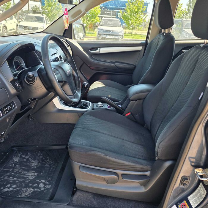 Autoutilitara Isuzu D-Max 2018 - tva deductibil