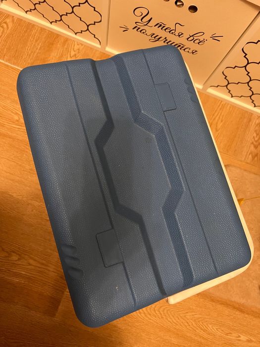 Термобокс, переносной холодильник