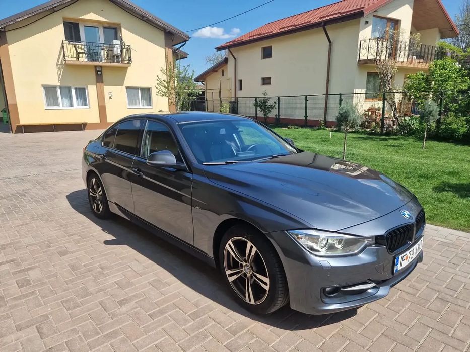 BMW Seria 3 BMW Seria 3 F30 320d Aut. Sport Line