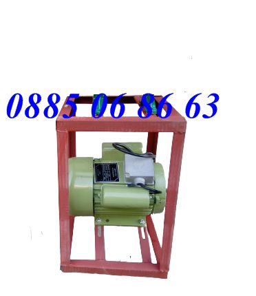 Ел. Мотор със стойка за месомелачка 1.5kW 1400 об. /шайба и ремък