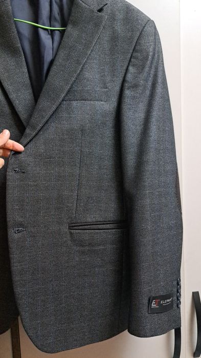 Пиджак новый без бирки.