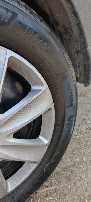 Cauciucuri Vara 185/65/15 Michelin cu Jante Otel  (Logan, Sandero etc) set 4 buc