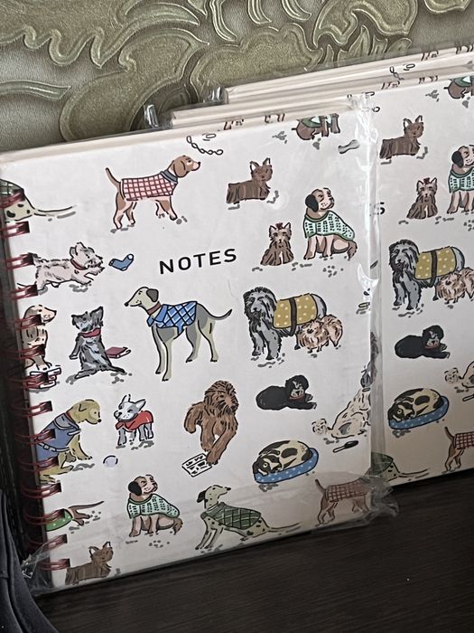 продам блокноты(стикербук)