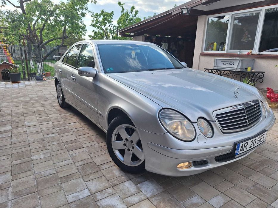 Mercedes E-Class Classic 2.2 CDi 2004