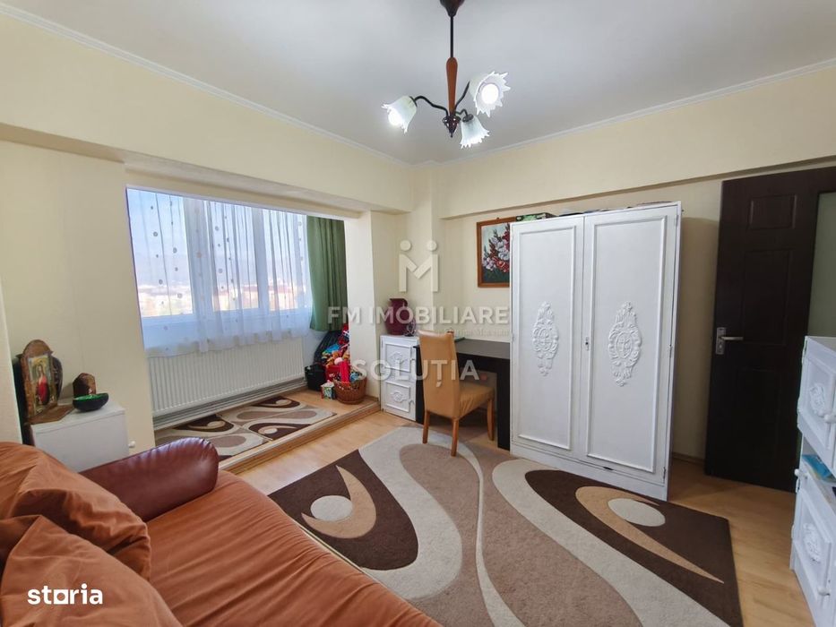 Apartament 3 camere decomandat │Republicii zona SRI│etaj intermediar