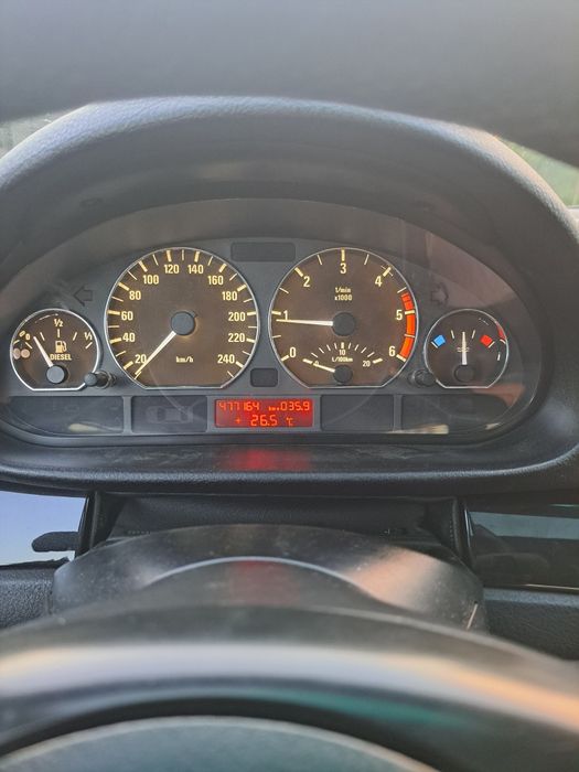 BMW 320D - mașină personală