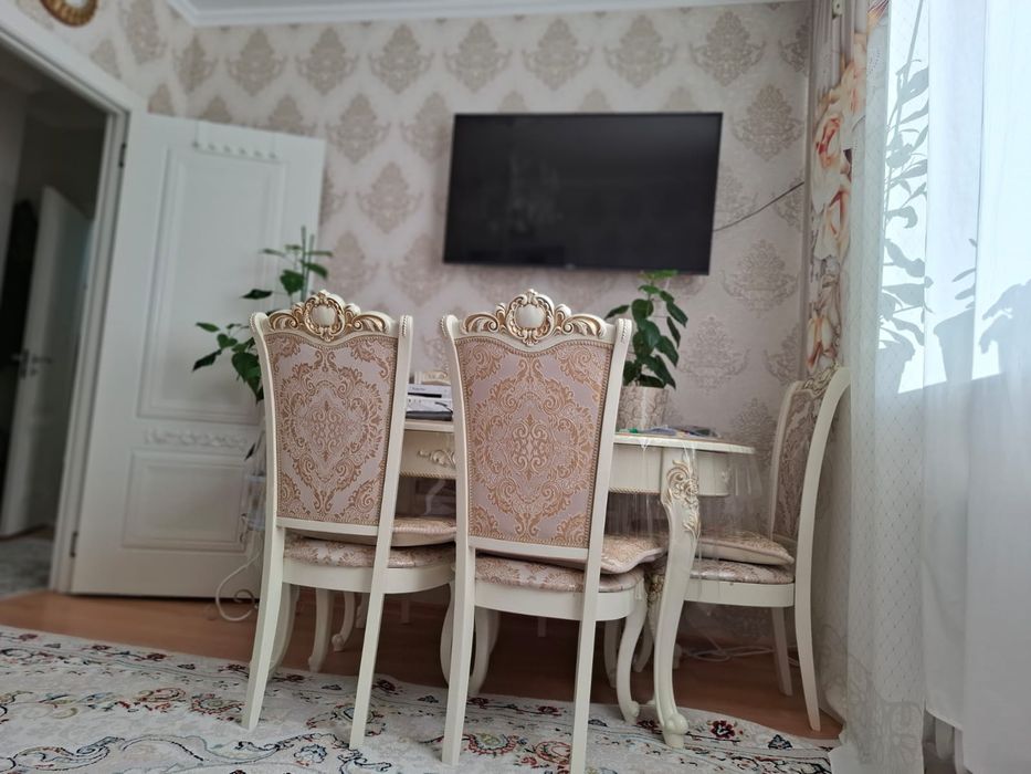 Продам 6 стульев новые Дагестан
