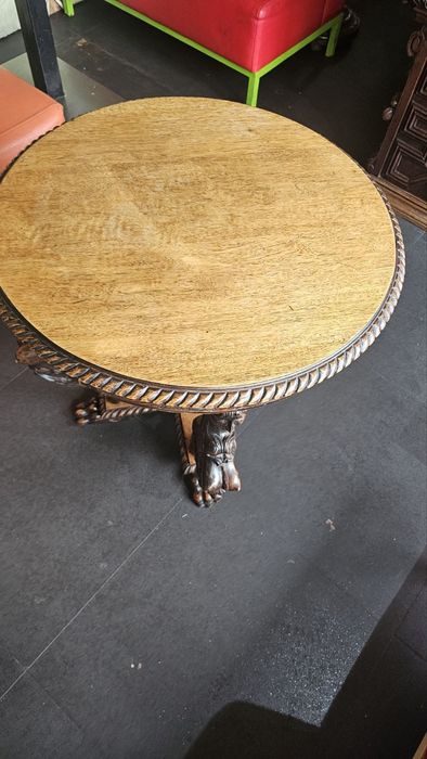 Антична ренесансова маса за кафе