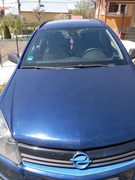 Vînd Opel Astra h