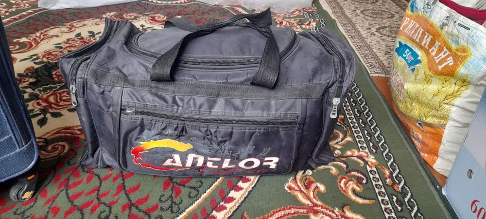 Сумкалар сатылады