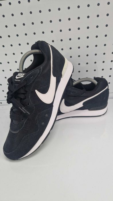 Оригинални мъжки маратонки- Nike Venture Runner