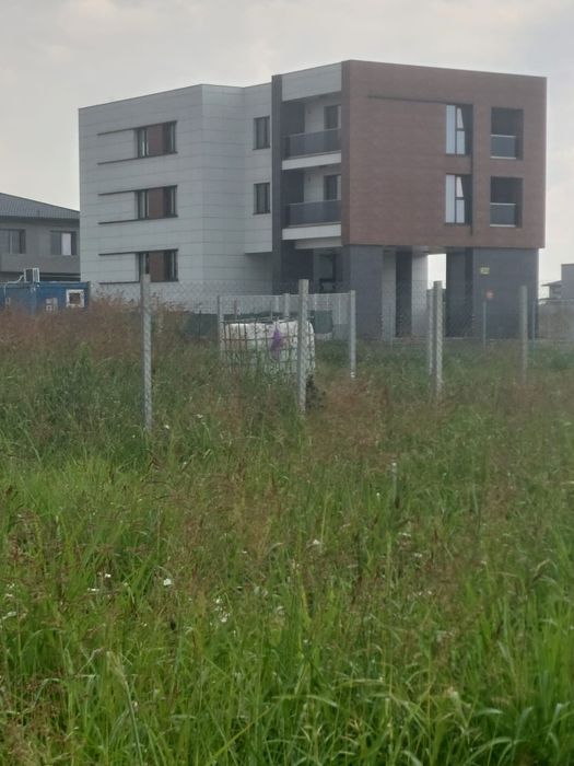 vând teren întravilan ,Cartier Veterani  (Constanța sud)