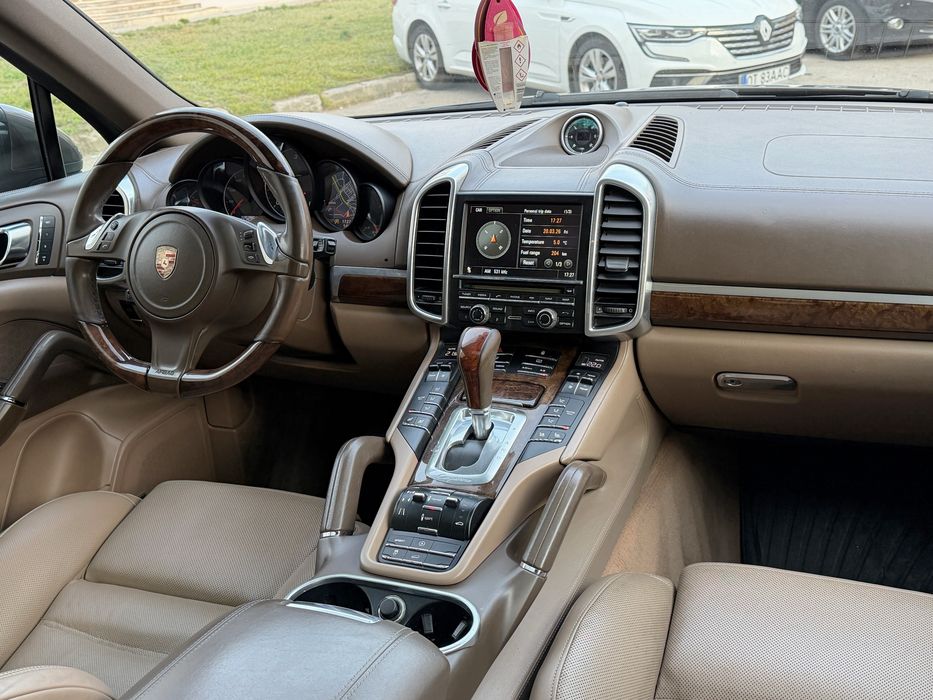 PORSCHE Cayenne 2013 — imagine 5