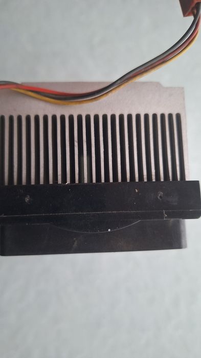 Продавам охладител за процесор Cooler Master CM12V