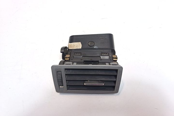 Grila ventilatie bord stanga 3M51R01B09AF Ford C-Max prima generatie