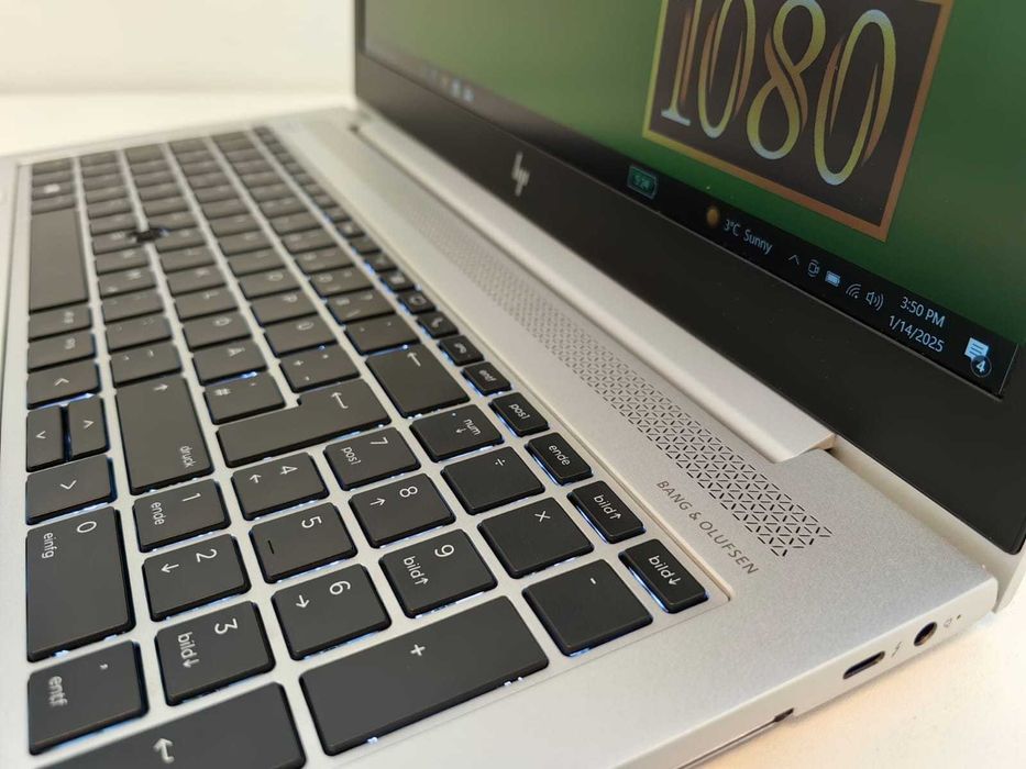 Laptop HP Elitebook i5 16gb SSD 15.6 FullHD ca NOU .GARANTIE 1 an