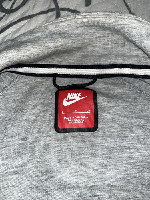 Nike tech fleece много рядък!